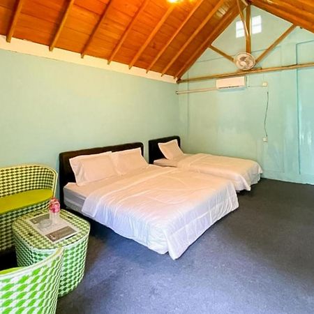 Reddoorz At Villa Waterfun Favour Pagar Alam Pagaralam Eksteriør billede