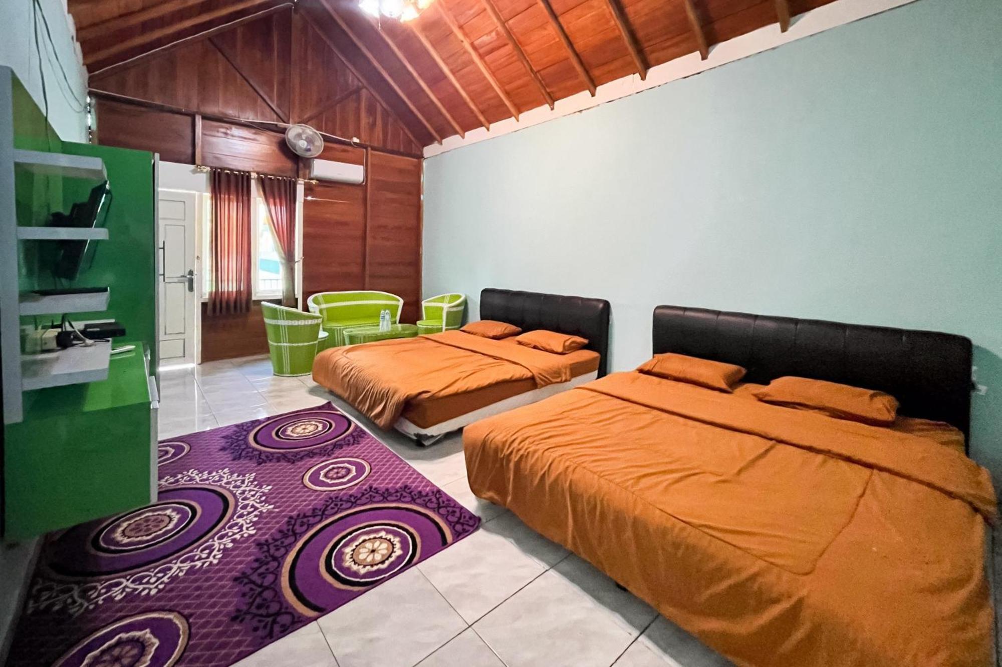 Reddoorz At Villa Waterfun Favour Pagar Alam Pagaralam Eksteriør billede