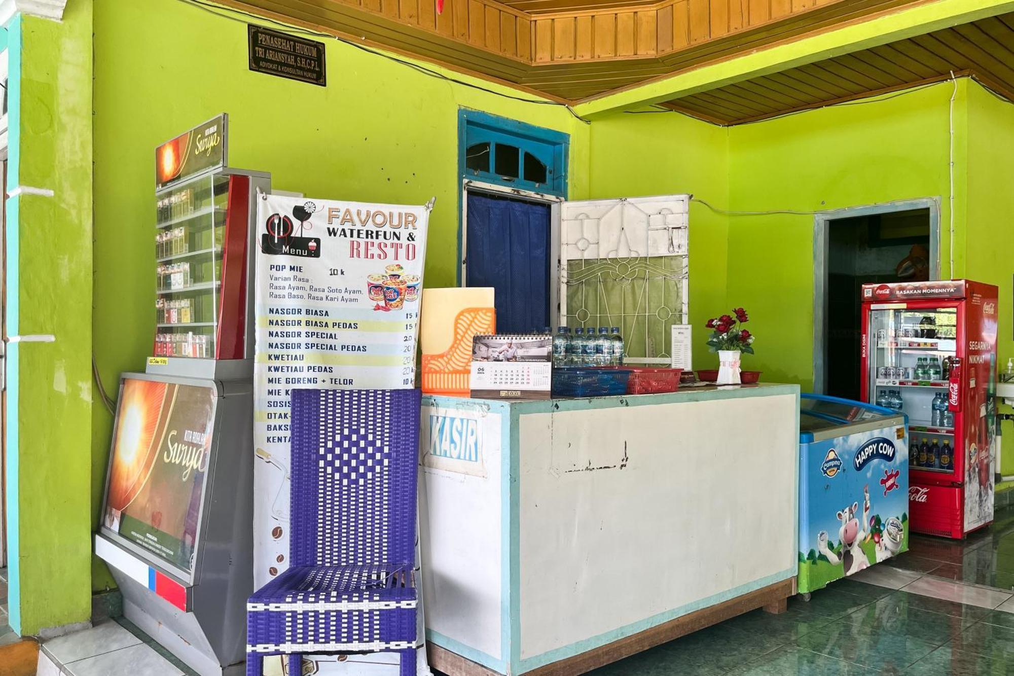 Reddoorz At Villa Waterfun Favour Pagar Alam Pagaralam Eksteriør billede