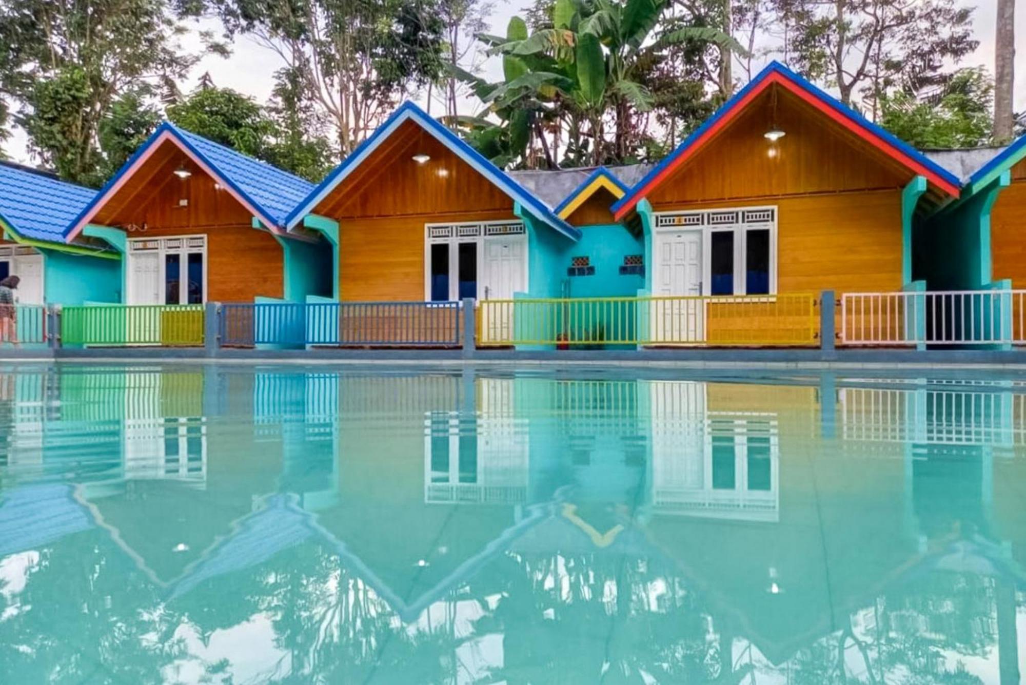 Reddoorz At Villa Waterfun Favour Pagar Alam Pagaralam Eksteriør billede